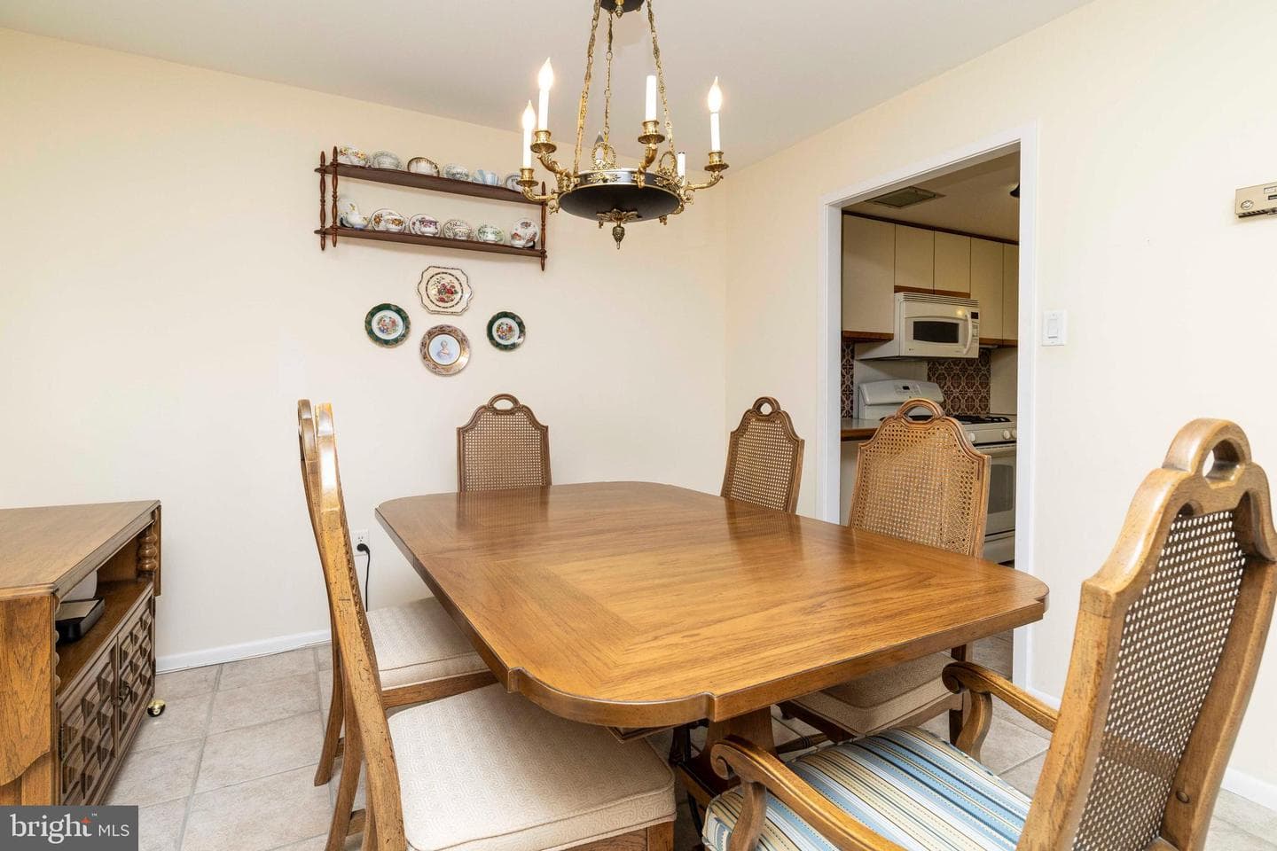 309 Florence Avenue #521 N photo 10