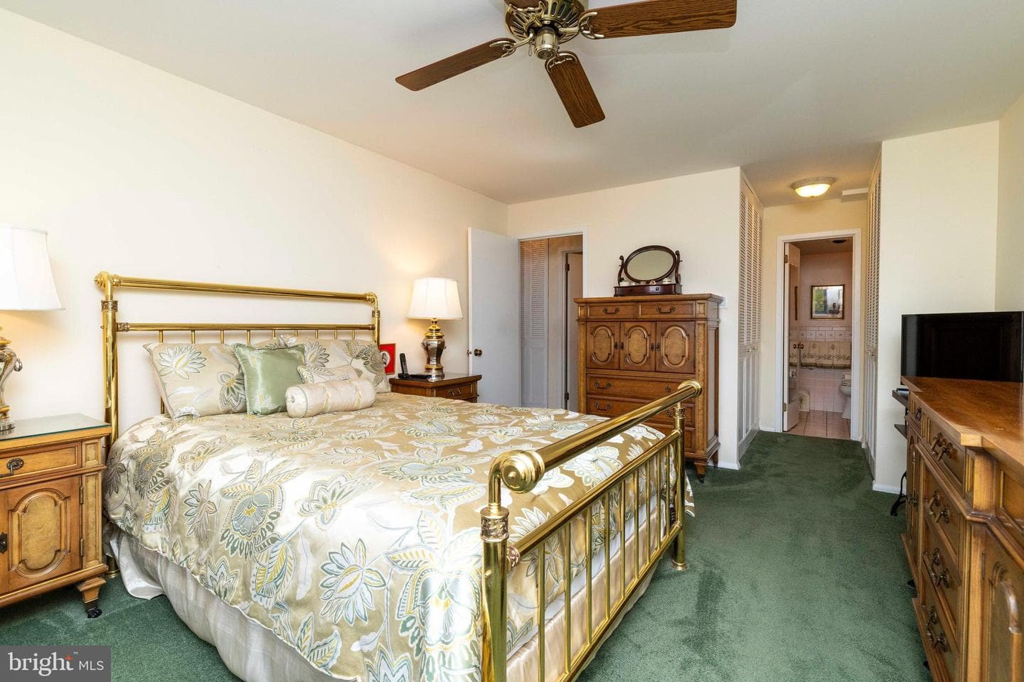 309 Florence Avenue #521 N photo 14