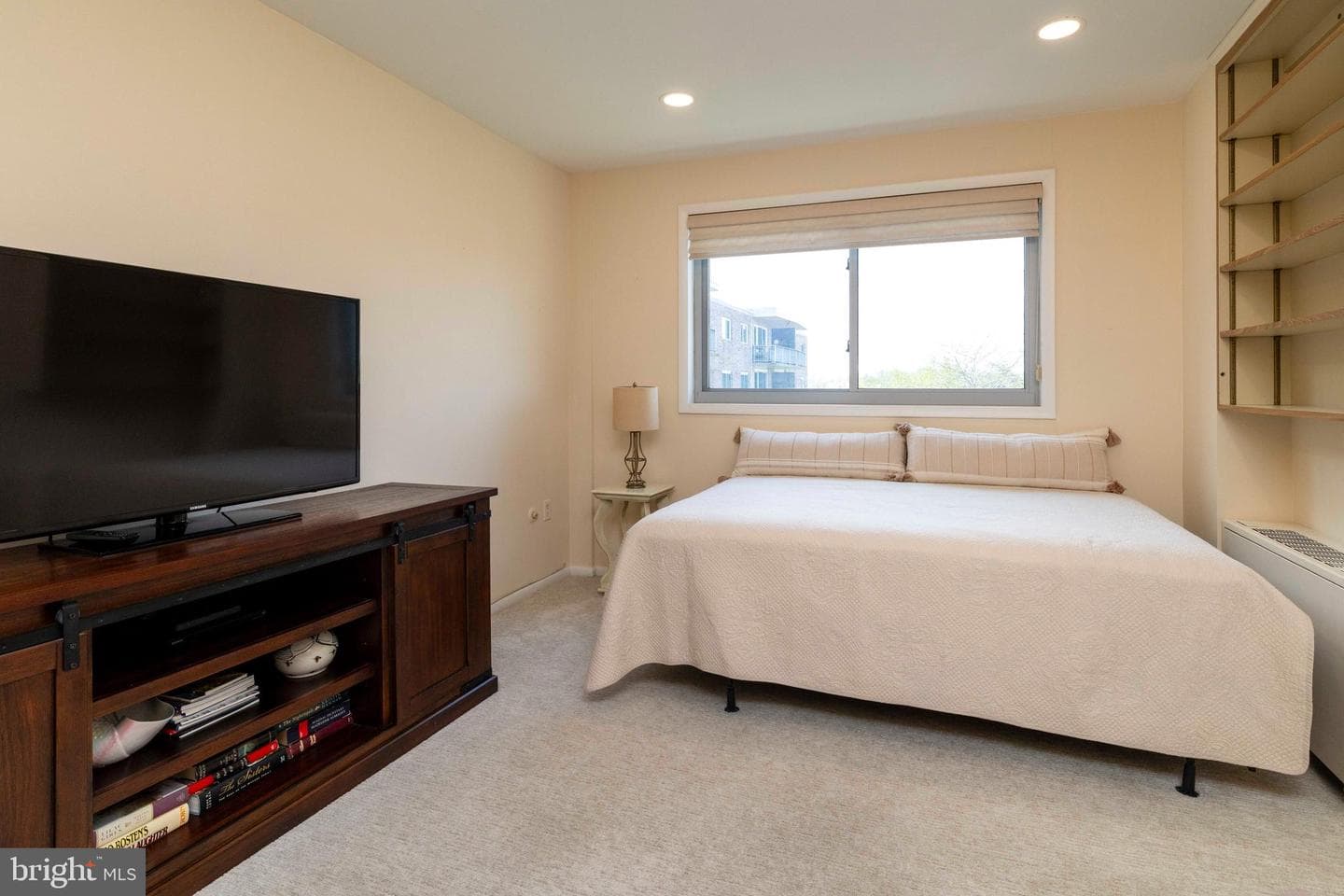 309 Florence Avenue #521 N photo 18
