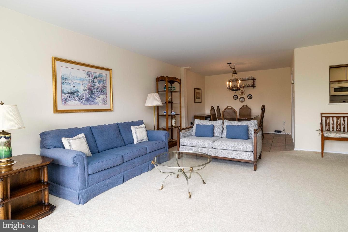 309 Florence Avenue #521 N photo 7