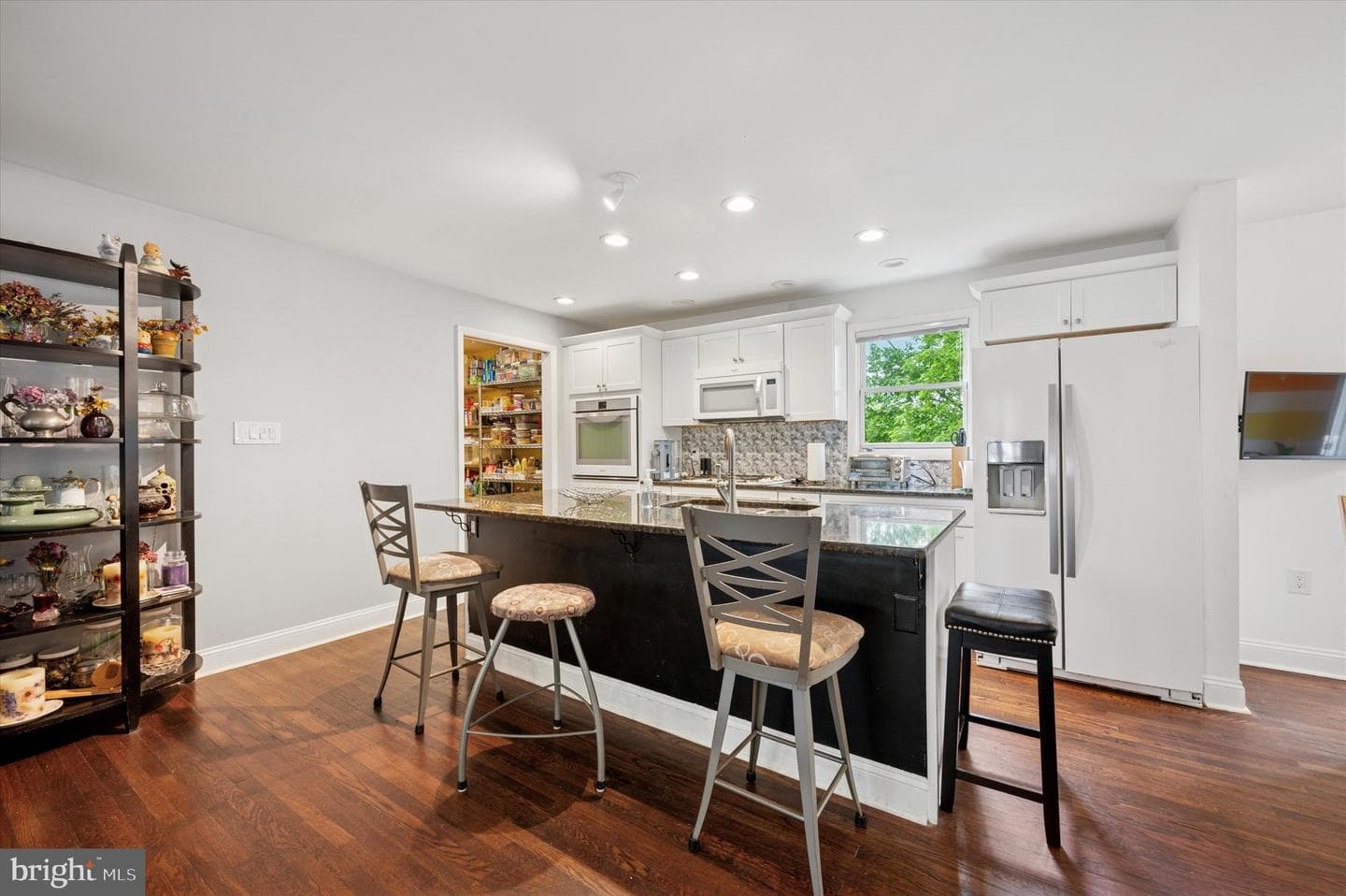 628 Edge Hill Road photo 7