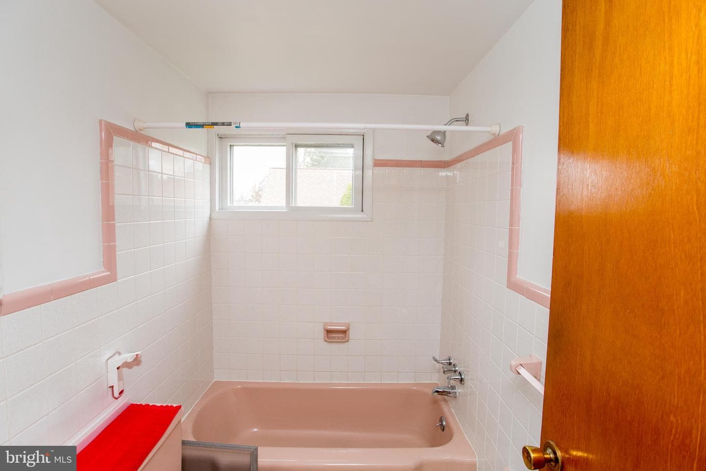1751 Kimball Avenue photo 29