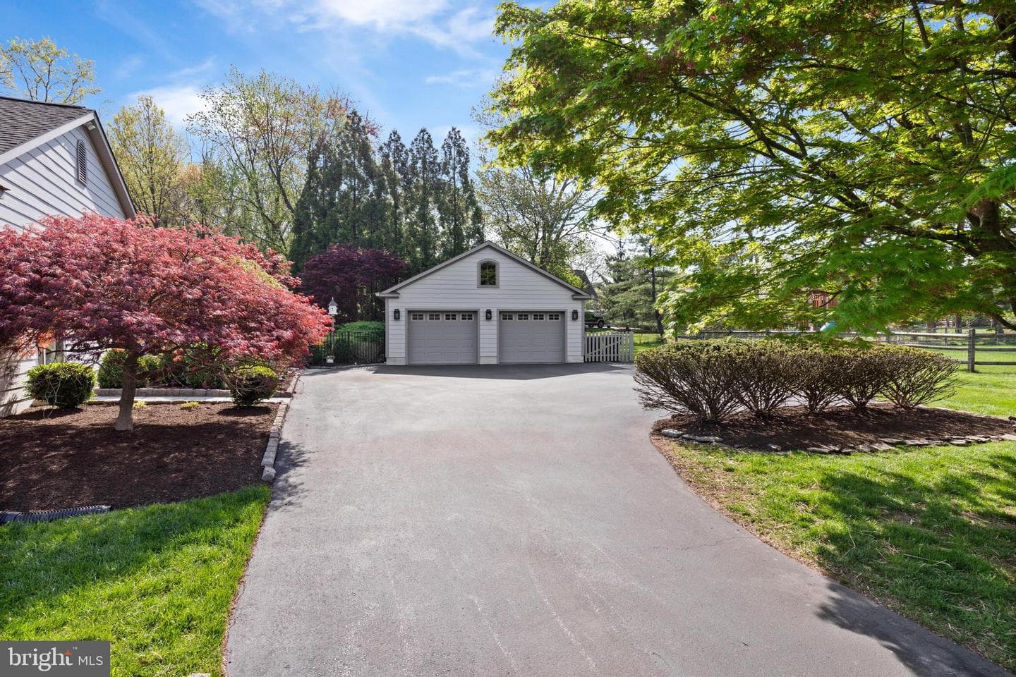 653 Valley Road photo 35