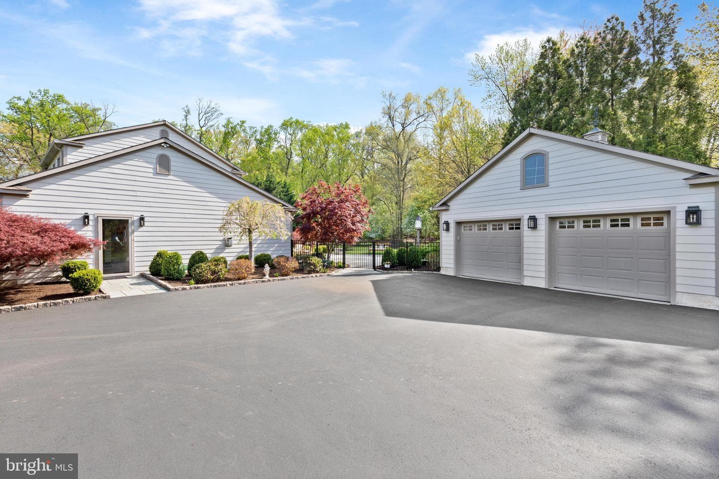 653 Valley Road photo 36