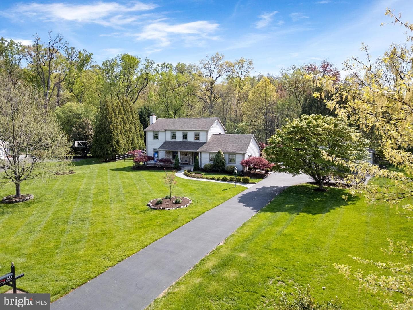 653 Valley Road photo 37