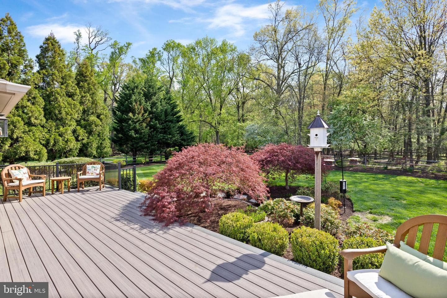 653 Valley Road photo 6
