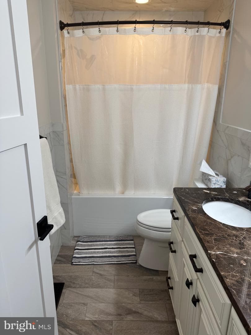 8 Buckley Circle photo 31