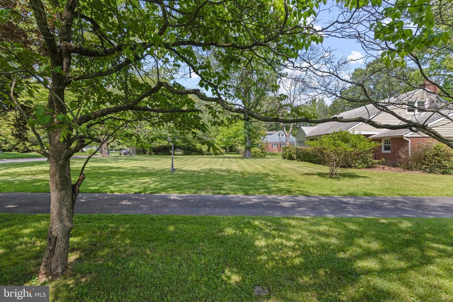 808 Judie Lane photo 3