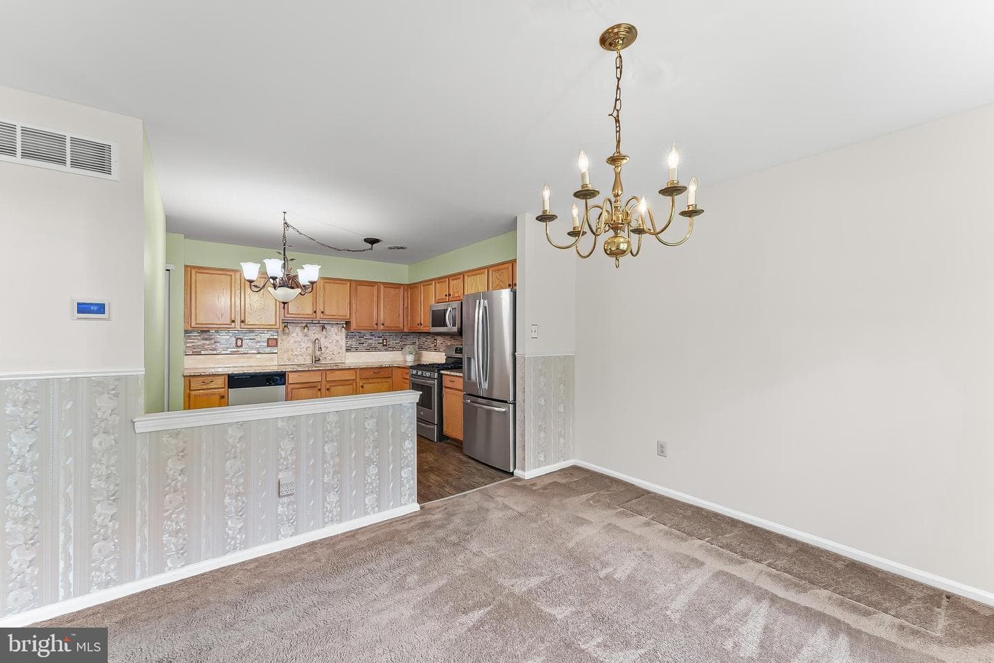 493 Stoneglen Street photo 10
