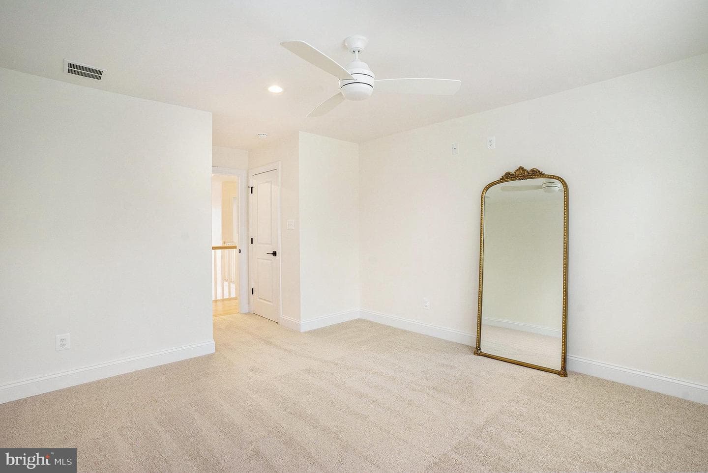 122 Andries Circle photo 43