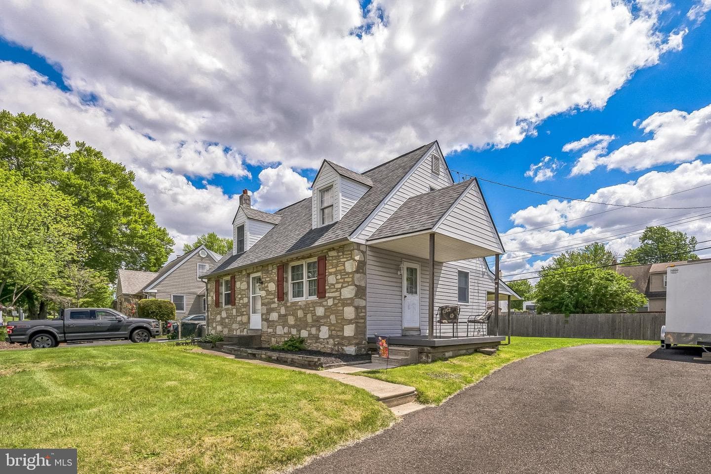 3187 Philmont Avenue photo 3