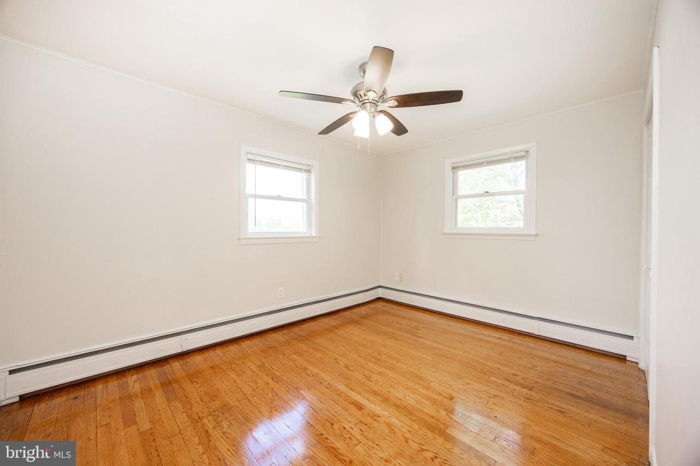 235 8th Avenue photo 15