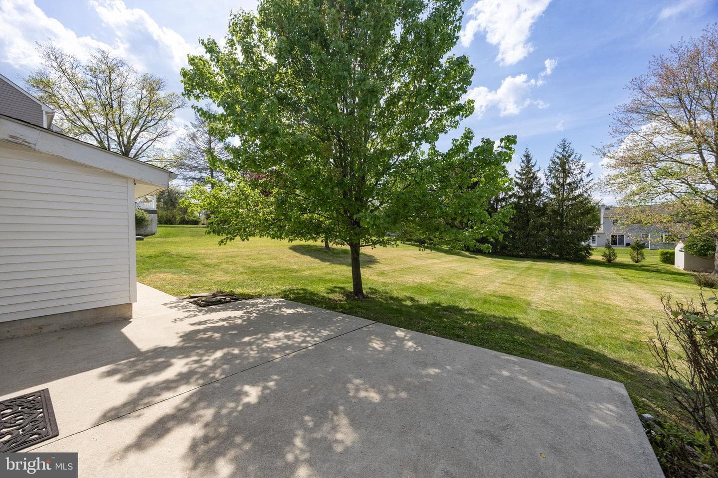 235 8th Avenue photo 27