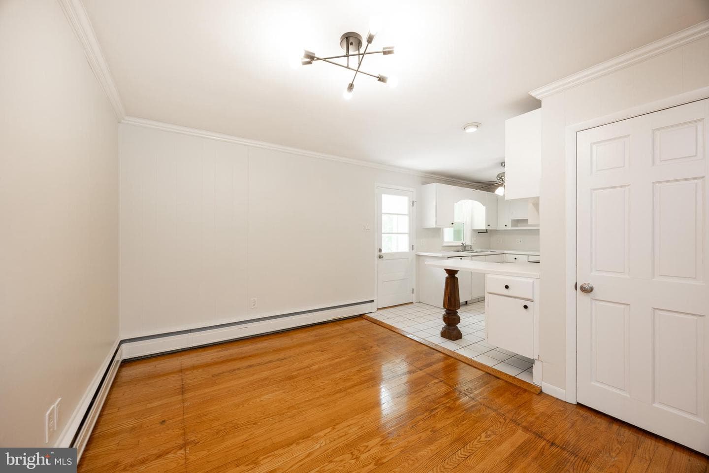 235 8th Avenue photo 6