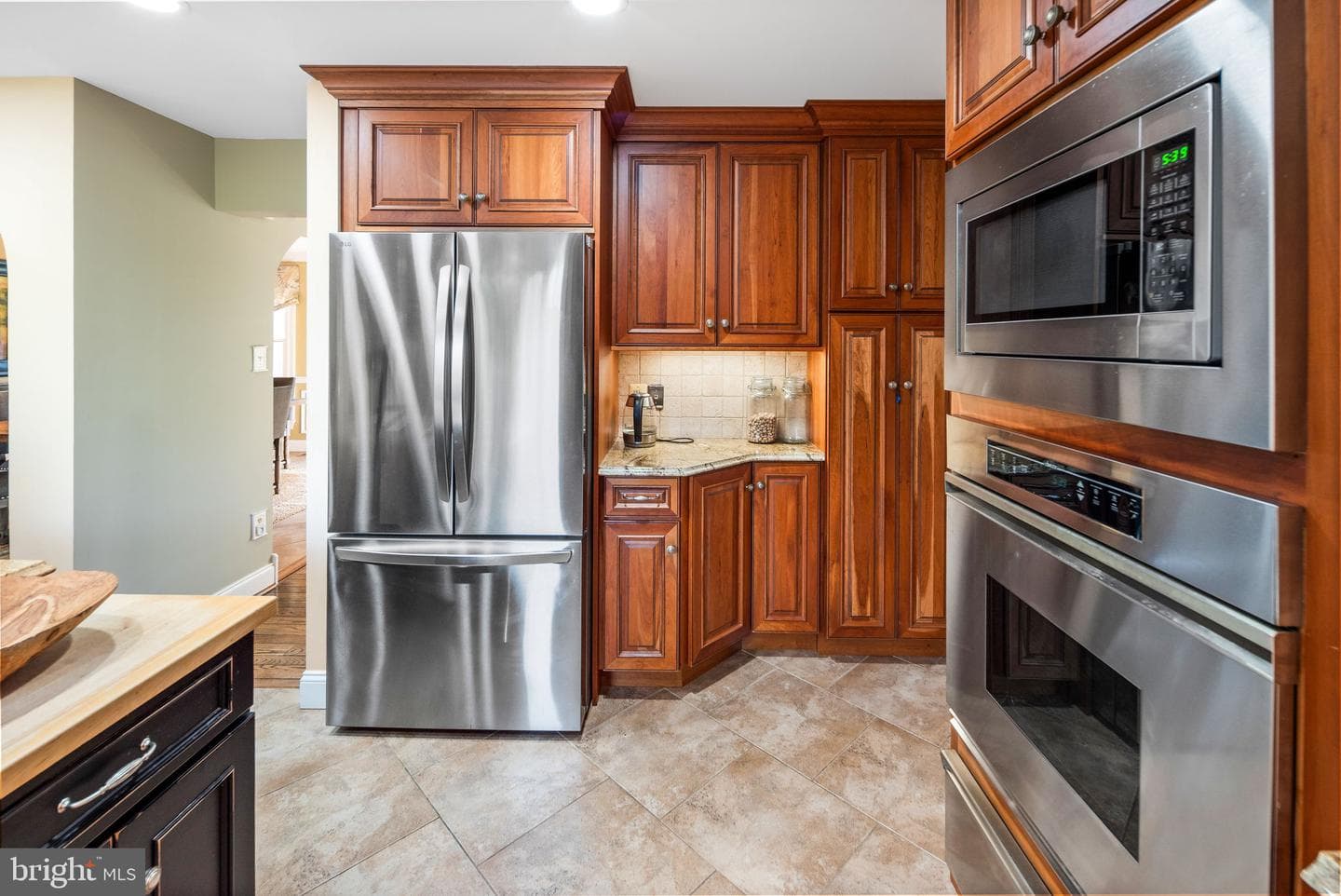 141 Gwynmont Drive photo 22