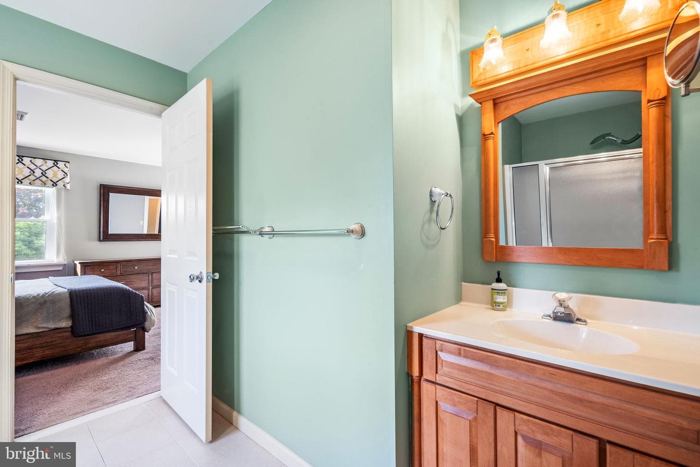 141 Gwynmont Drive photo 37