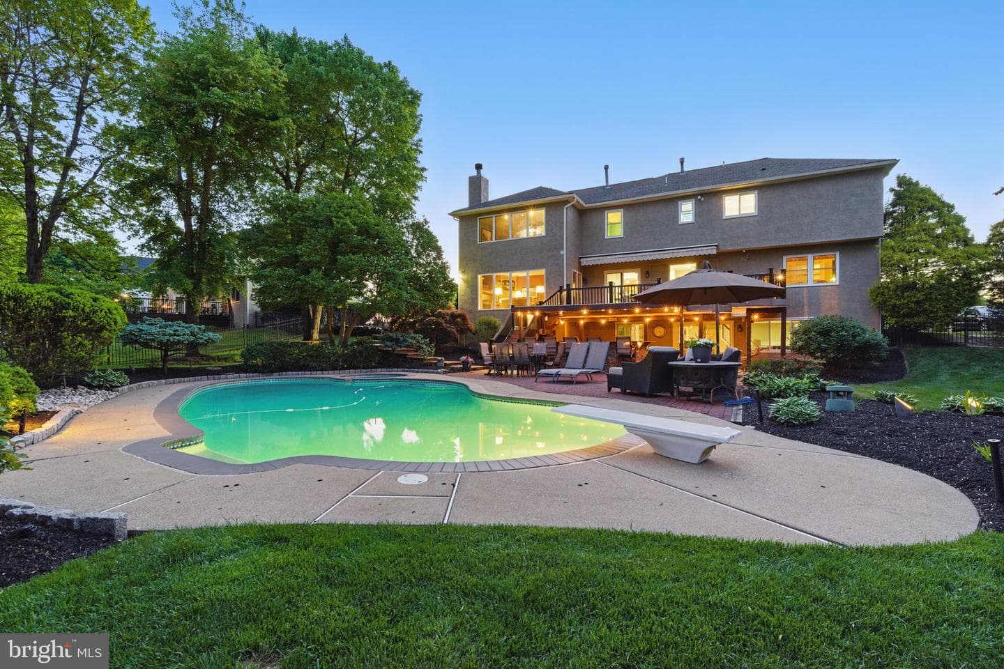 141 Gwynmont Drive photo 69