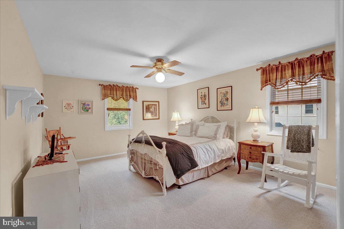 704 Buckley Road photo 30