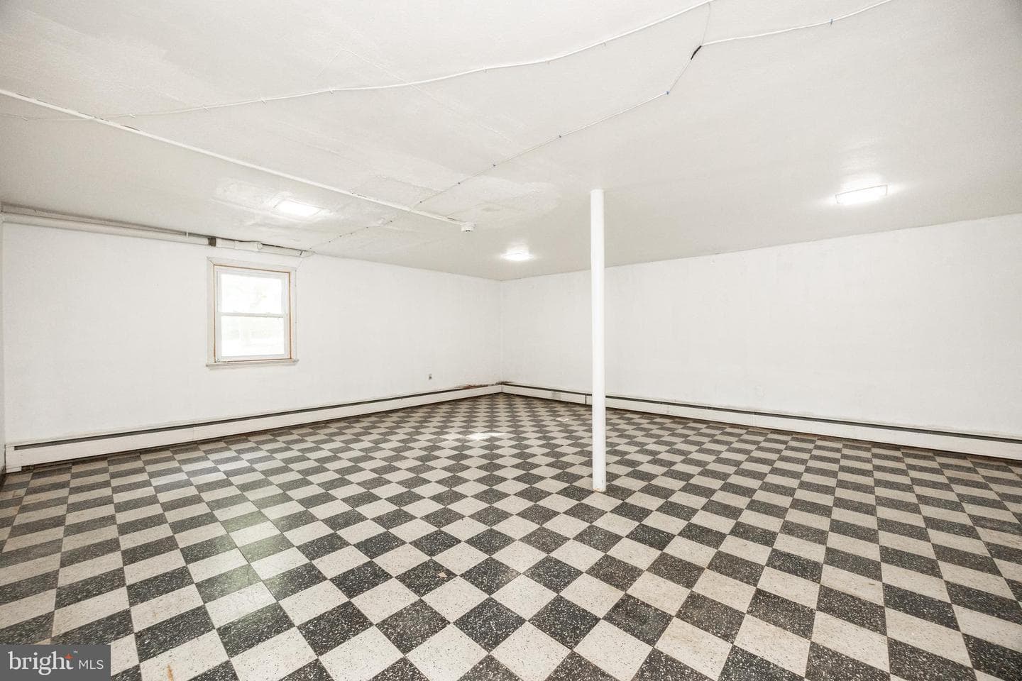 992 E Valley Road photo 28