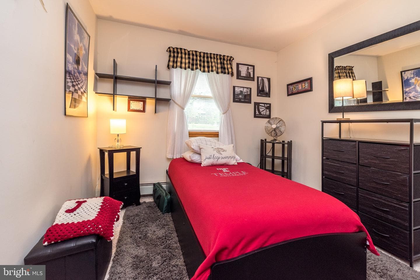 250 Hill Avenue photo 23