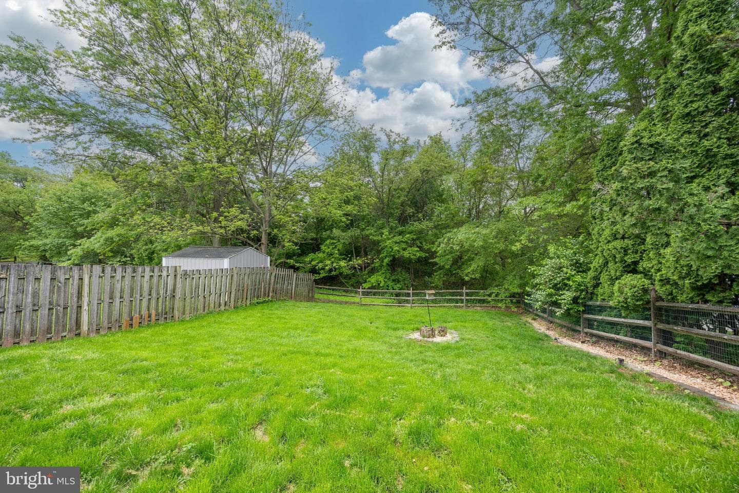 270 Pamela Circle photo 42