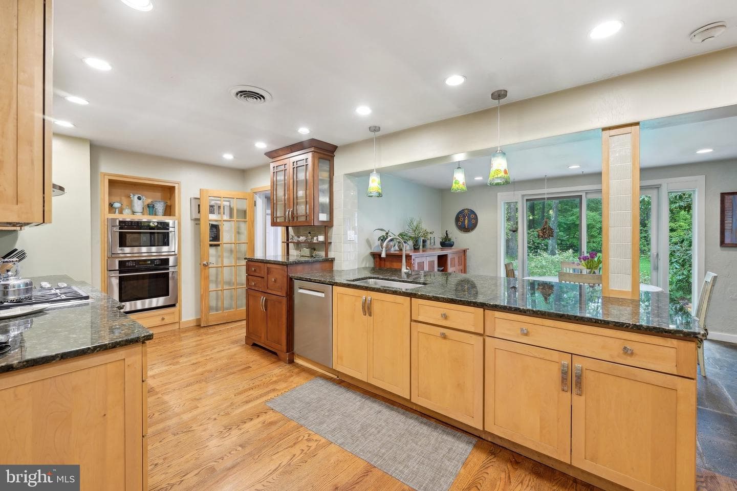 949 Leopard Road photo 16