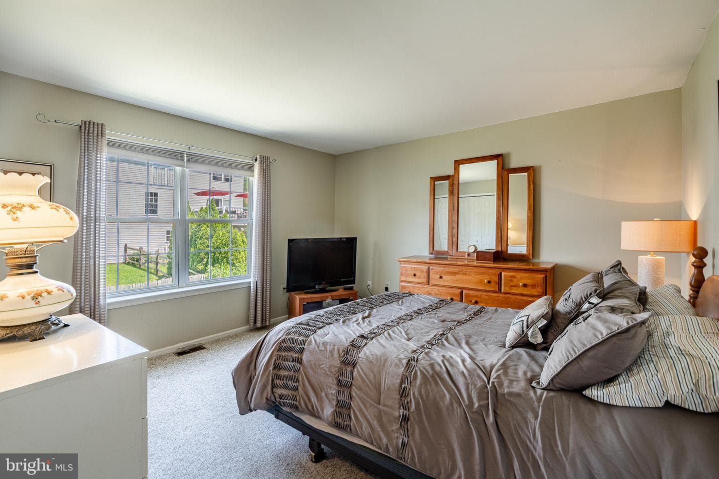 260 Shirley Lane photo 24