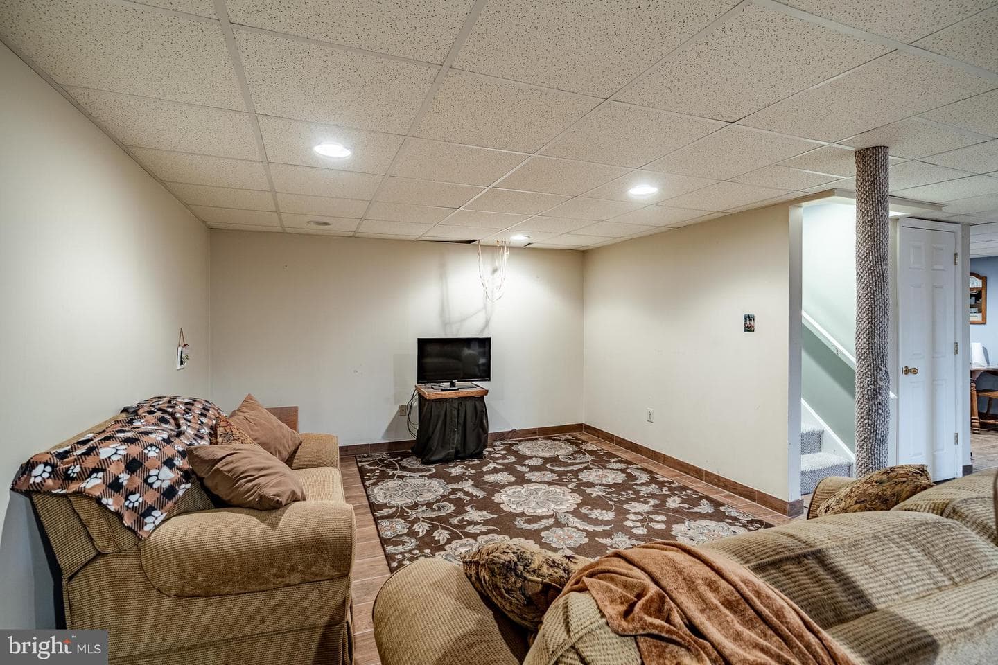 260 Shirley Lane photo 33