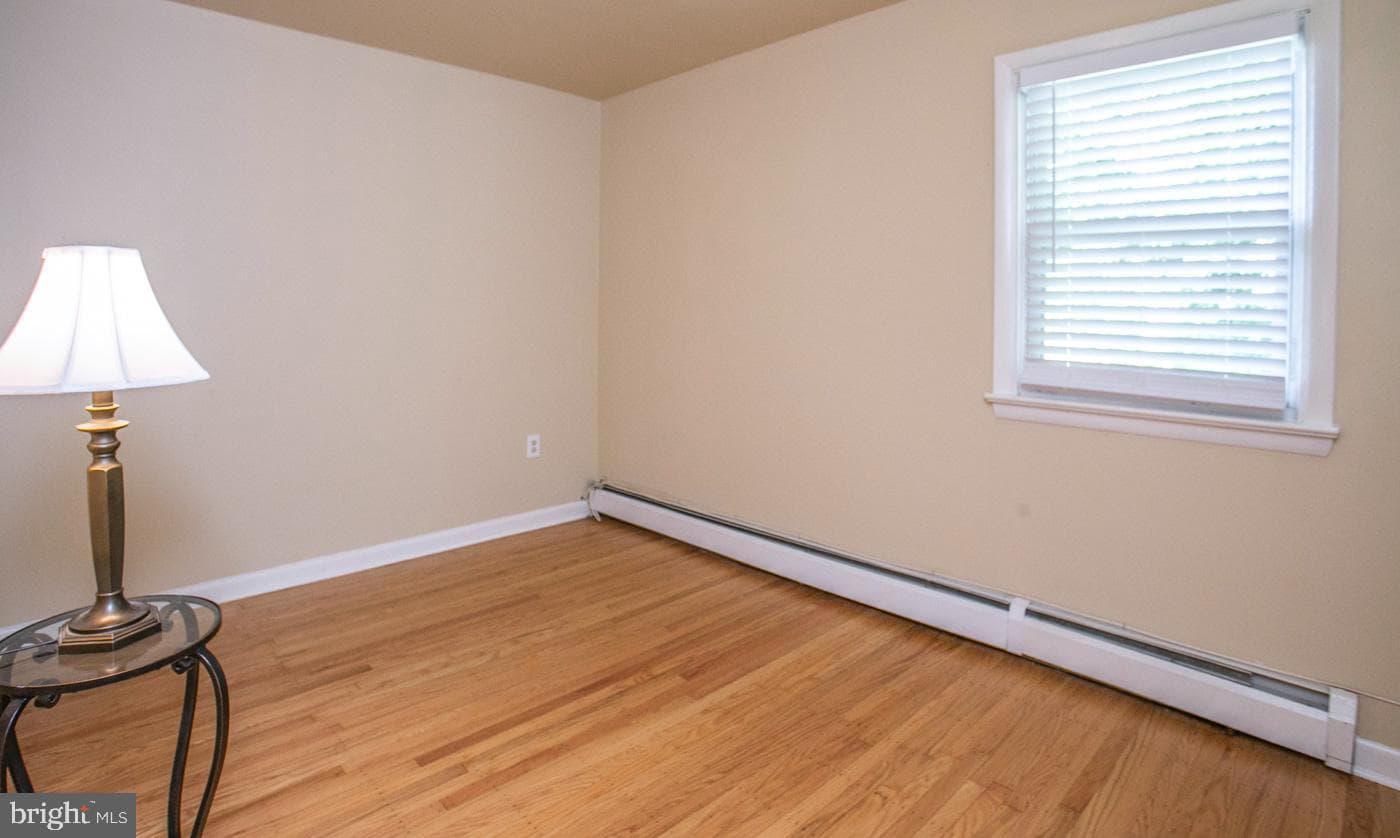 1408 Butler Pike photo 31