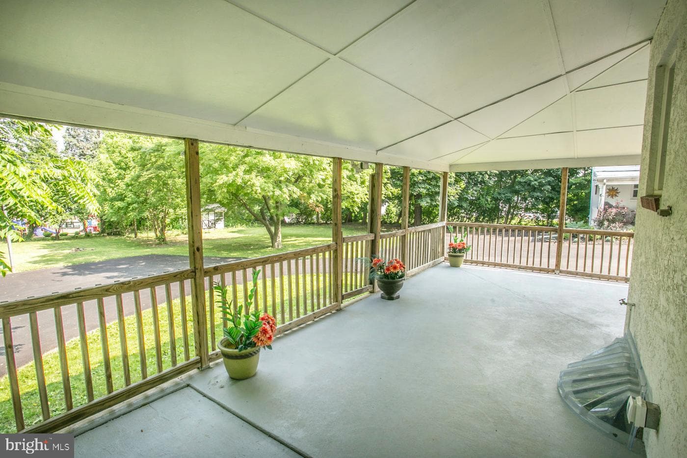 1408 Butler Pike photo 53