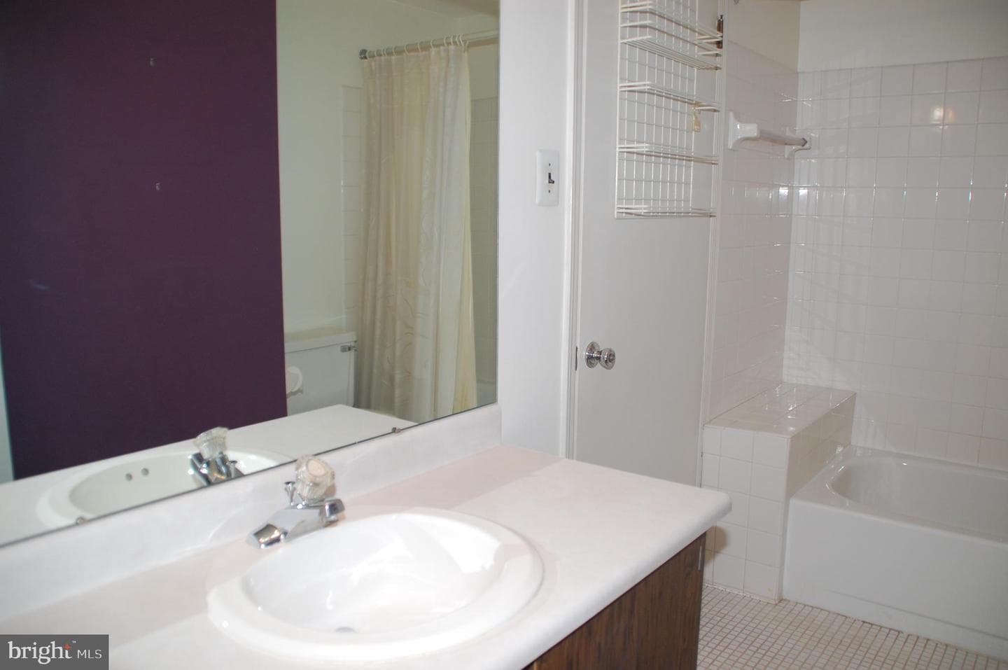 404 Franklin Court photo 18