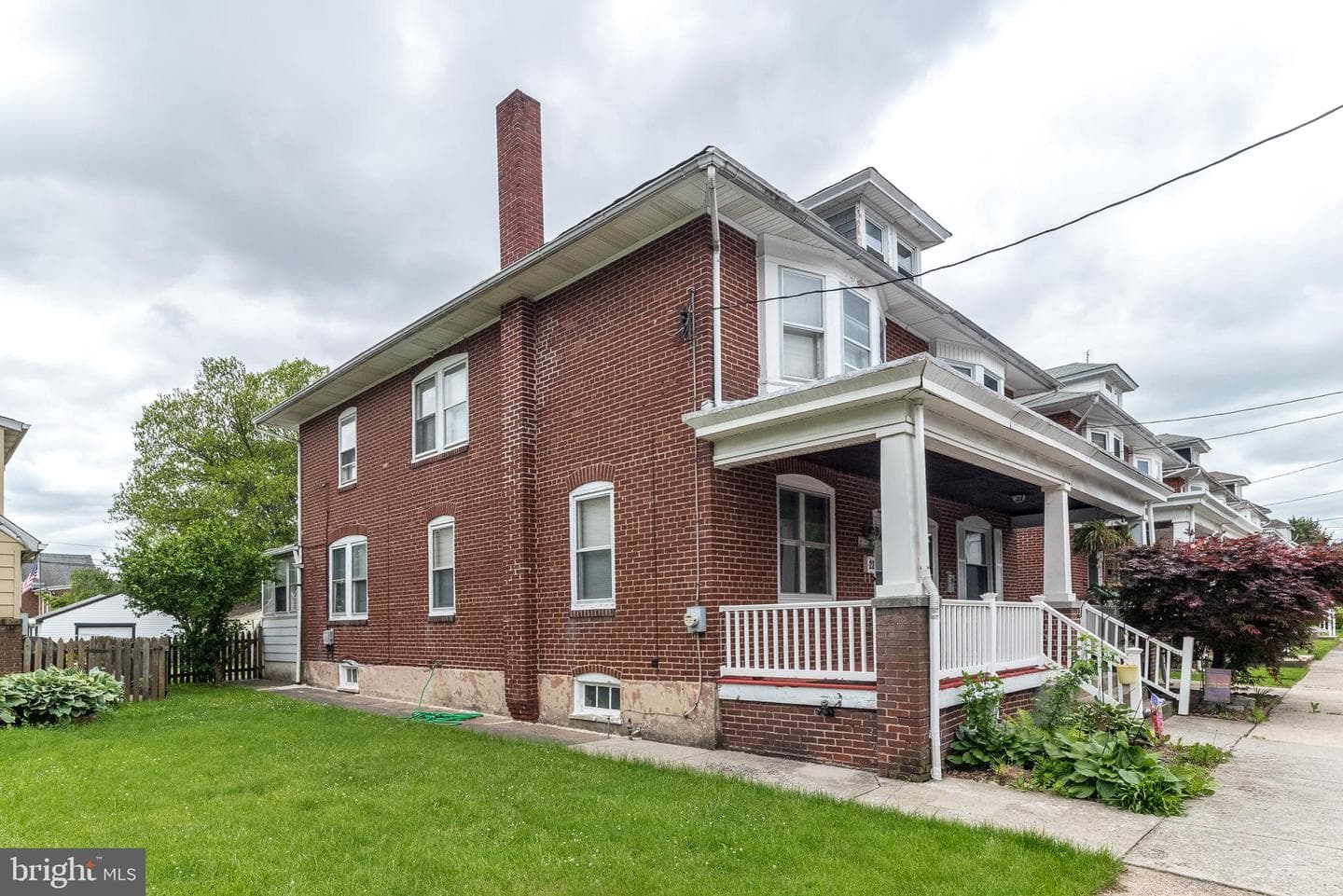 22 E 6th Street photo 3