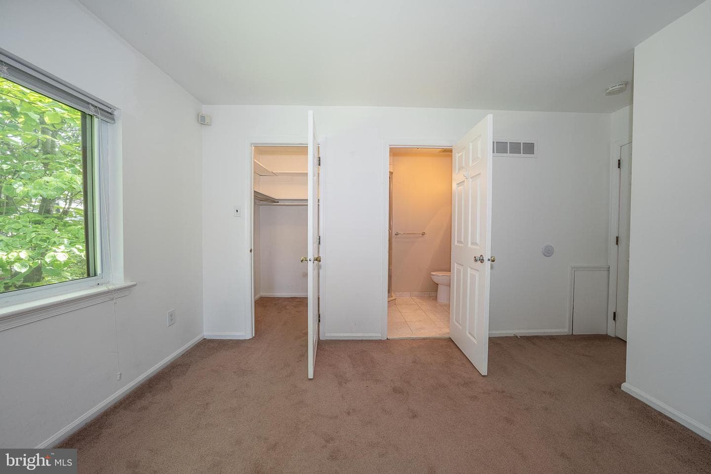 102 W Montgomery Avenue #a photo 32