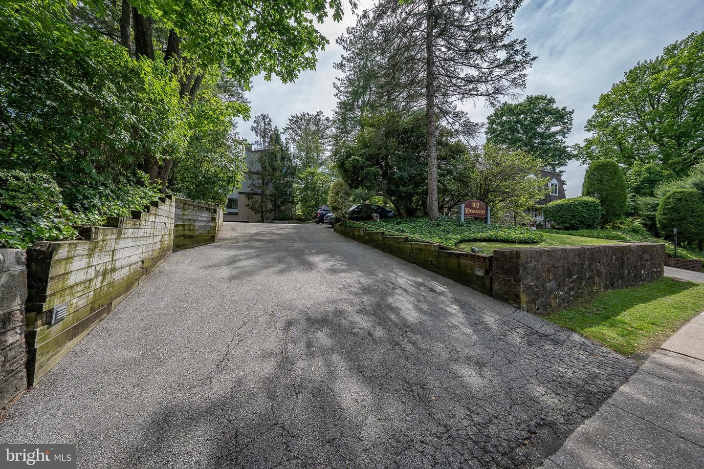 102 W Montgomery Avenue #a photo 47