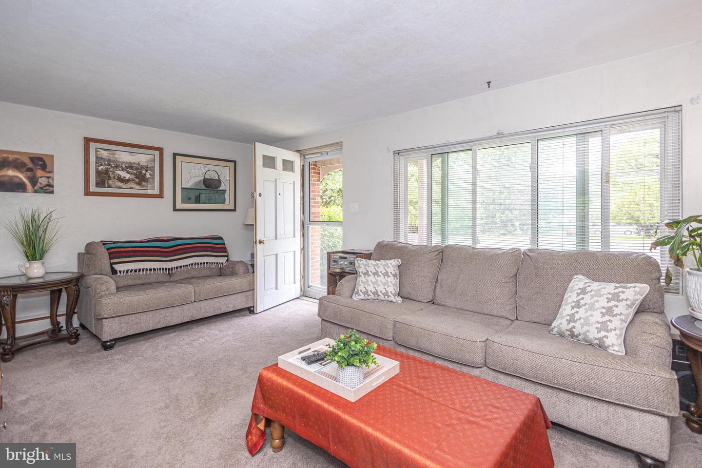 1416 N Wales Road photo 4