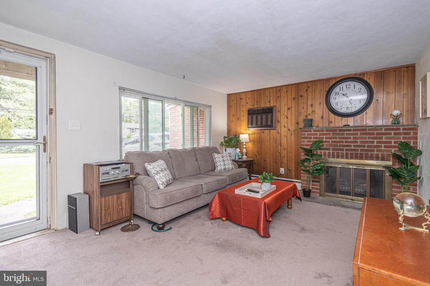 1416 N Wales Road photo 5