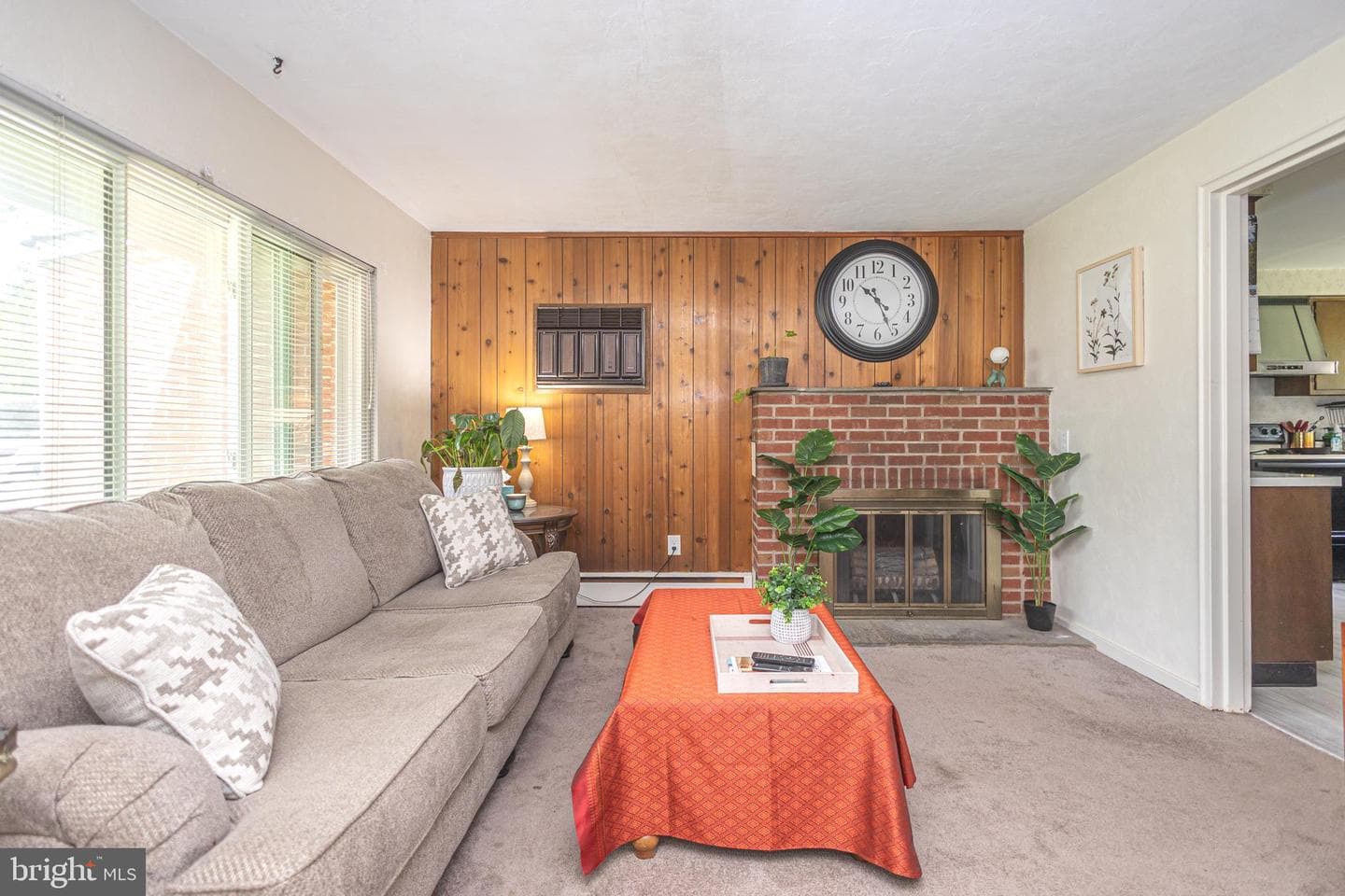 1416 N Wales Road photo 6