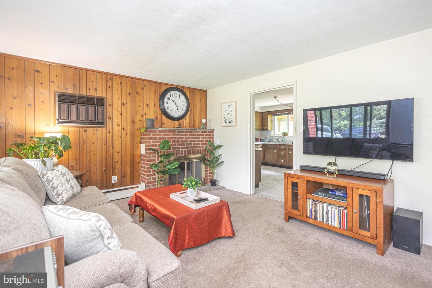 1416 N Wales Road photo 7