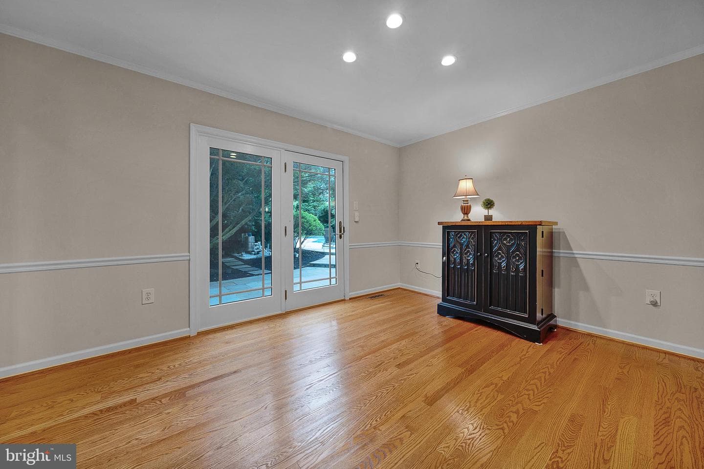 717 Buckley Road photo 6