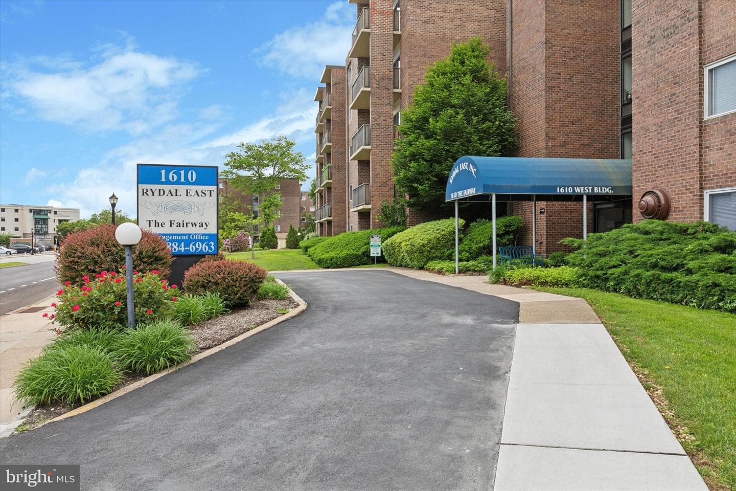 1610 The Fairway #w504 photo 2