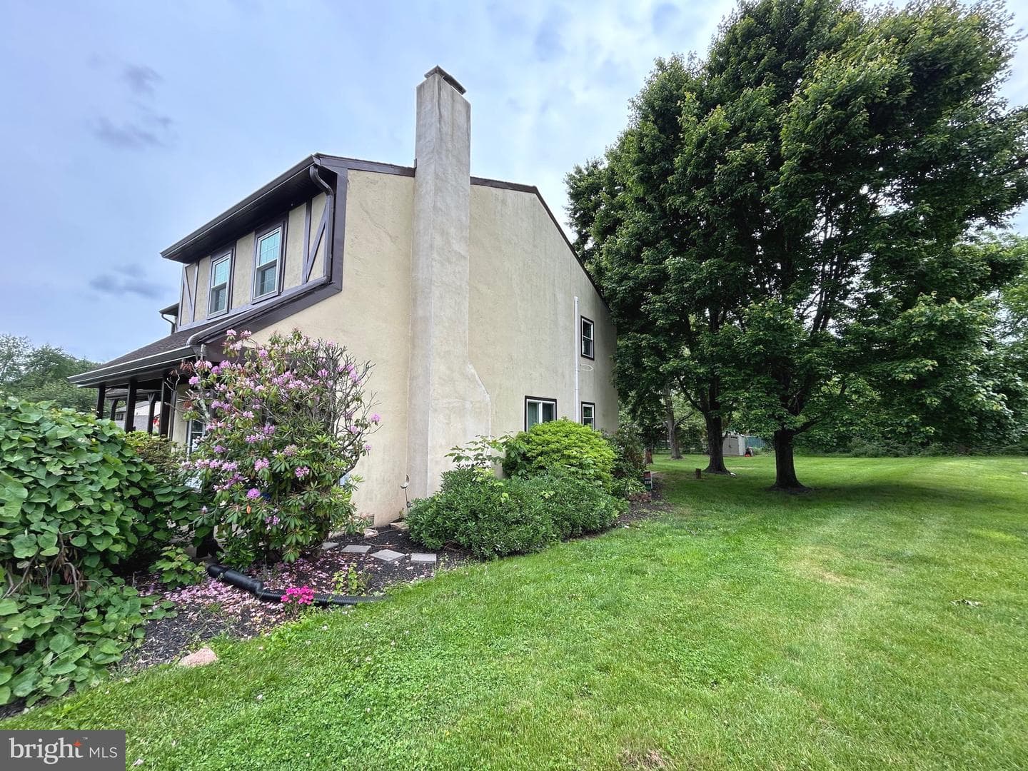 728 Sandra Lane photo 15