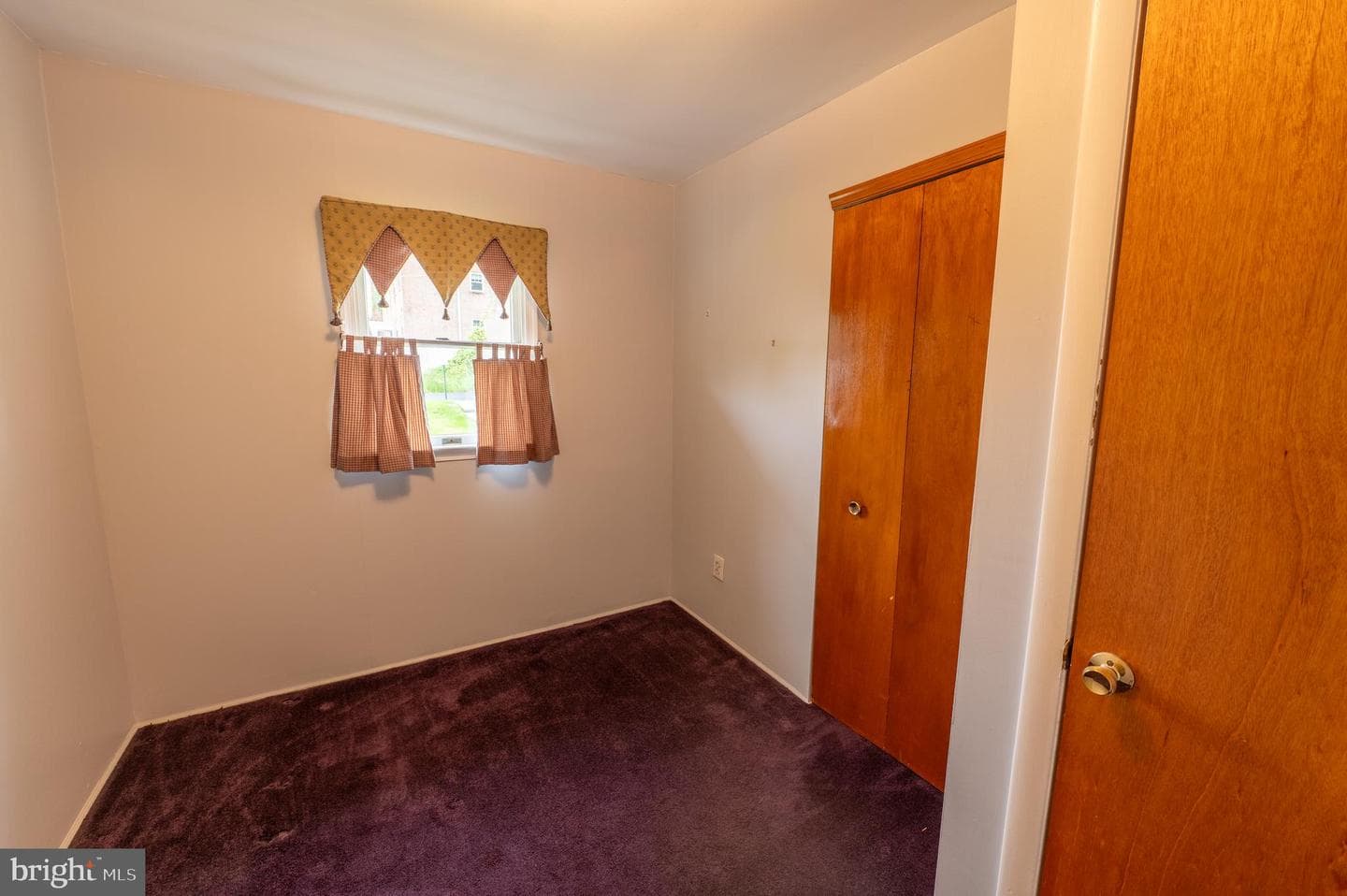 212 Ruth Avenue photo 5