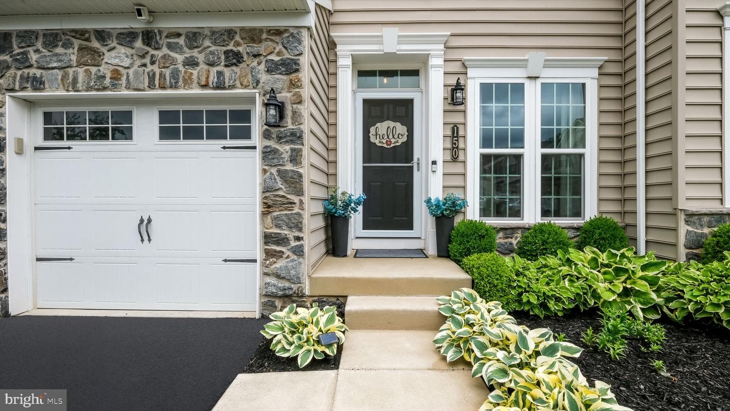 150 Briarwood Lane photo 3
