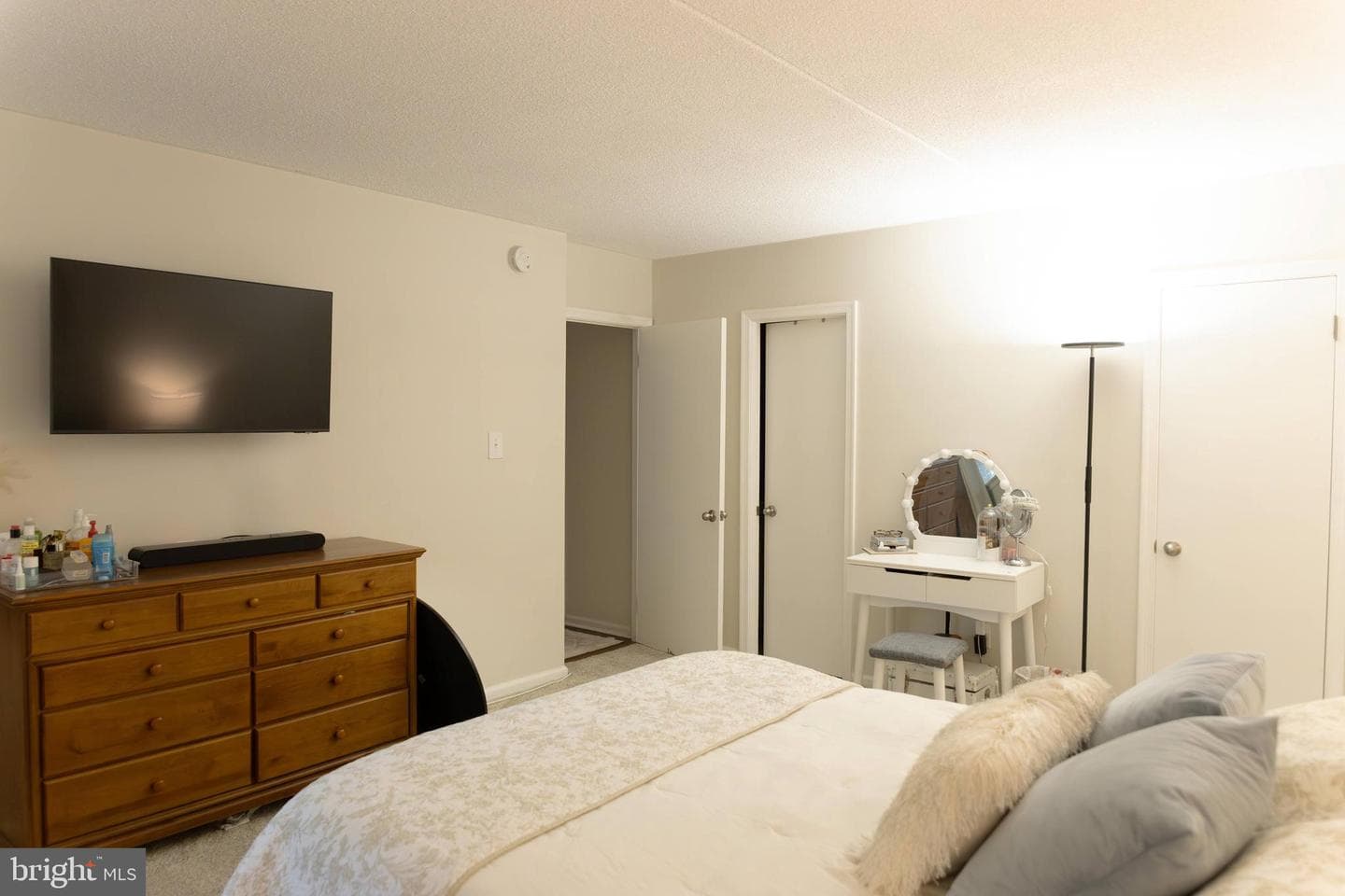 919 W Montgomery Avenue #1-5 photo 12