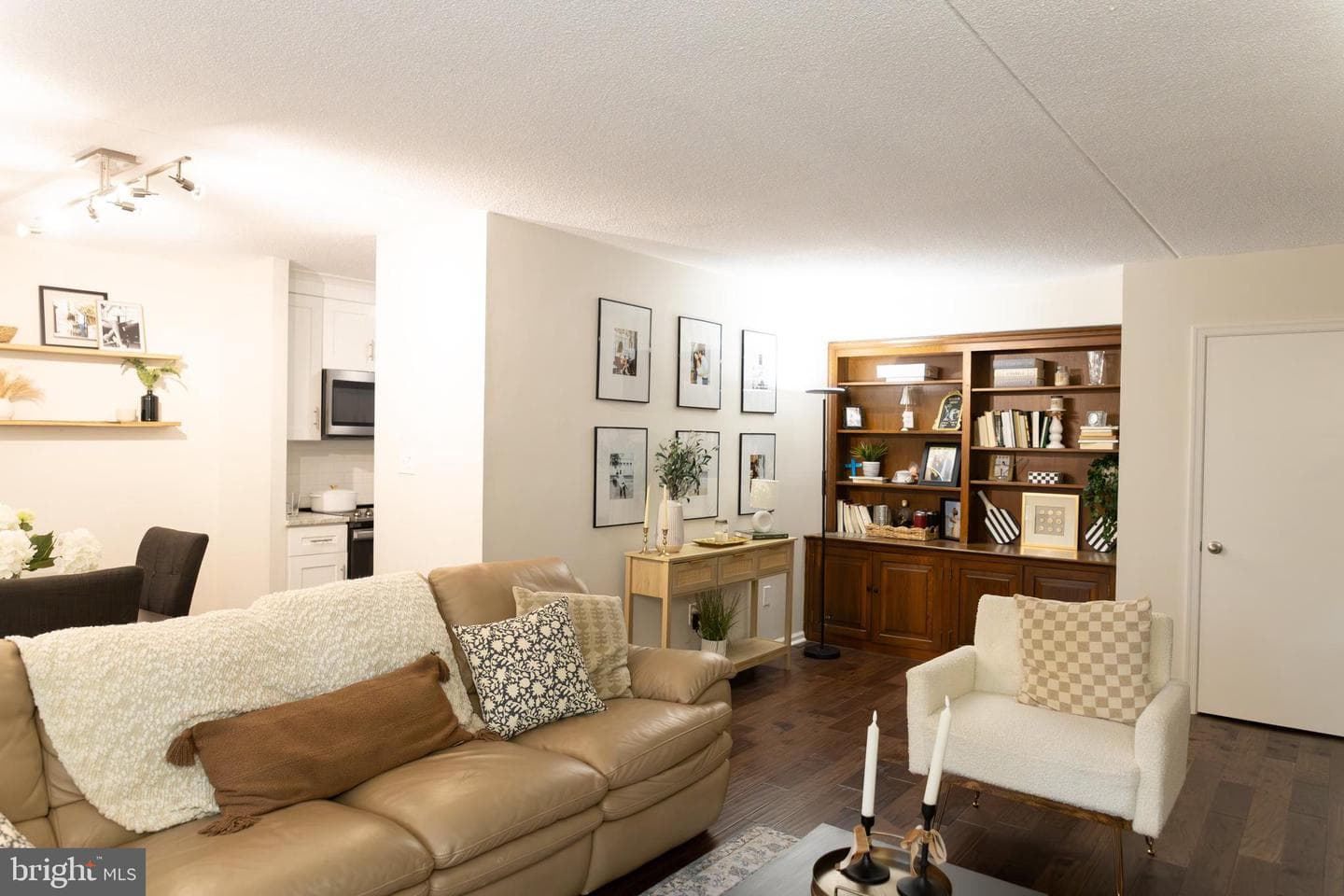 919 W Montgomery Avenue #1-5 photo 4