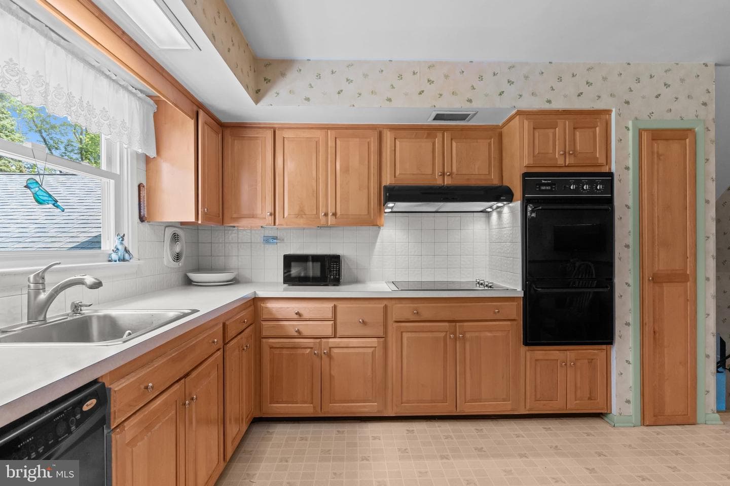 1644 Aidenn Lair Road photo 11