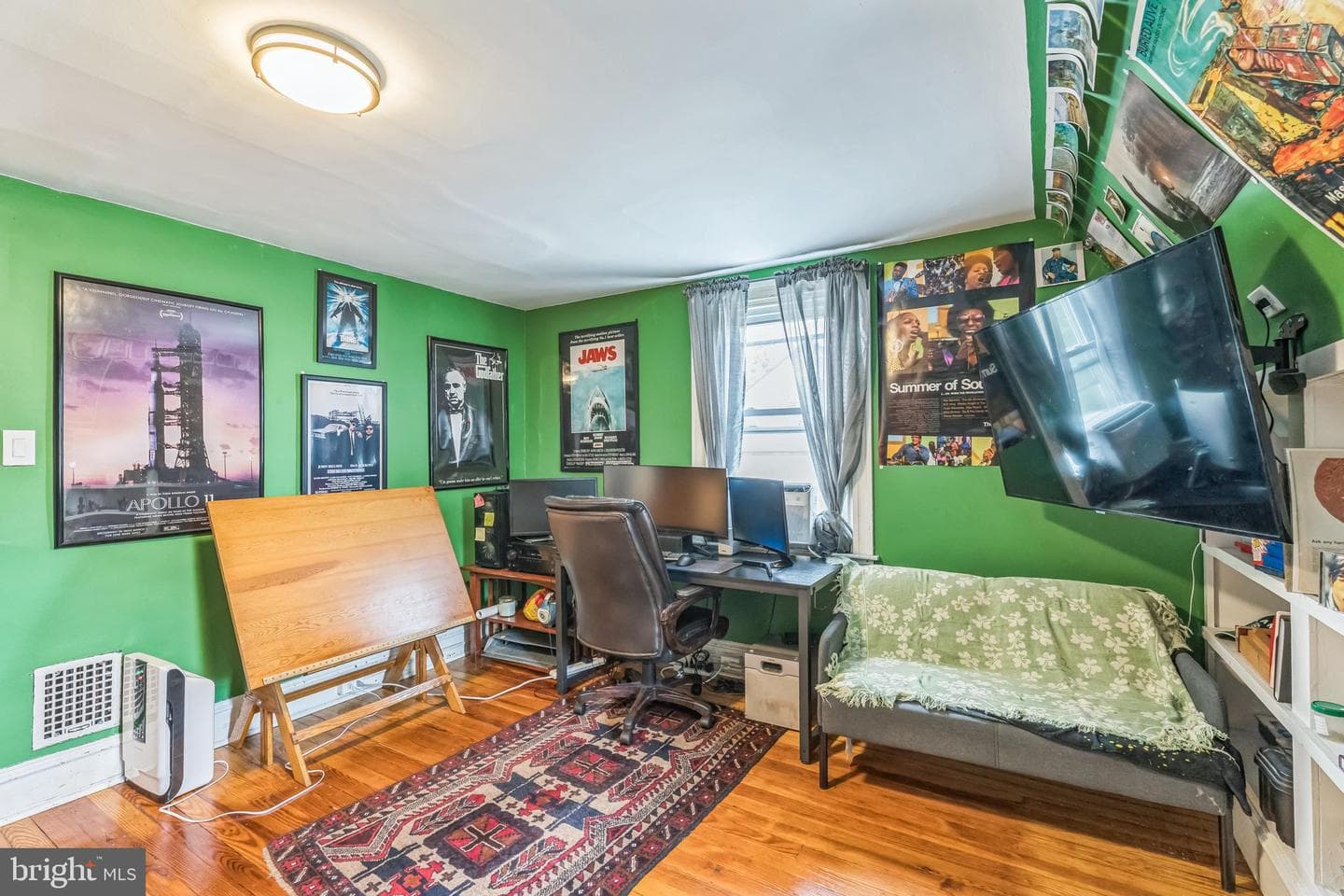 429 Maple Street photo 22