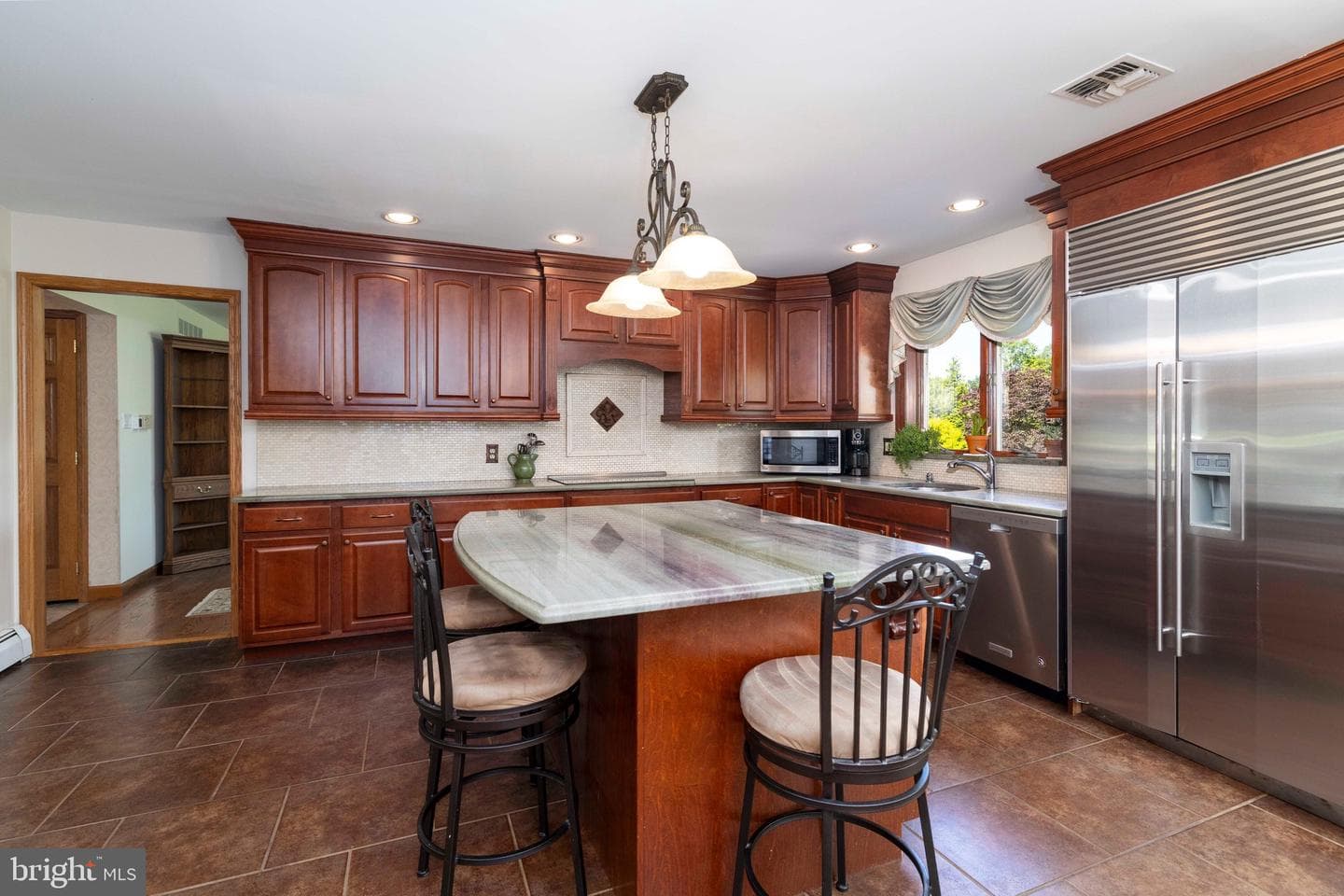 4102 Colony Drive photo 10