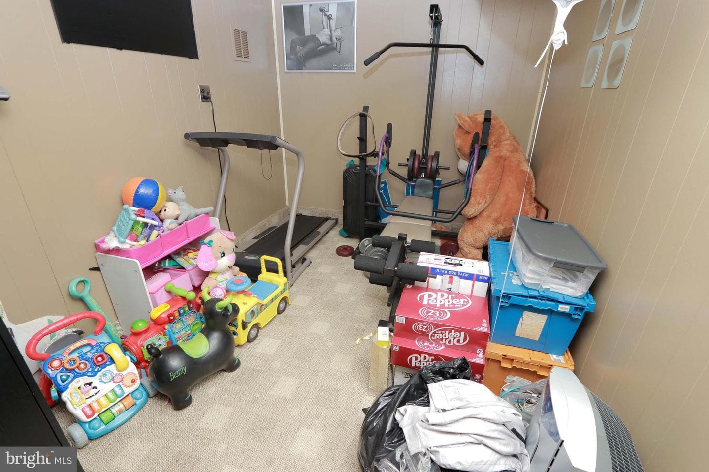 116 Susan Drive photo 37
