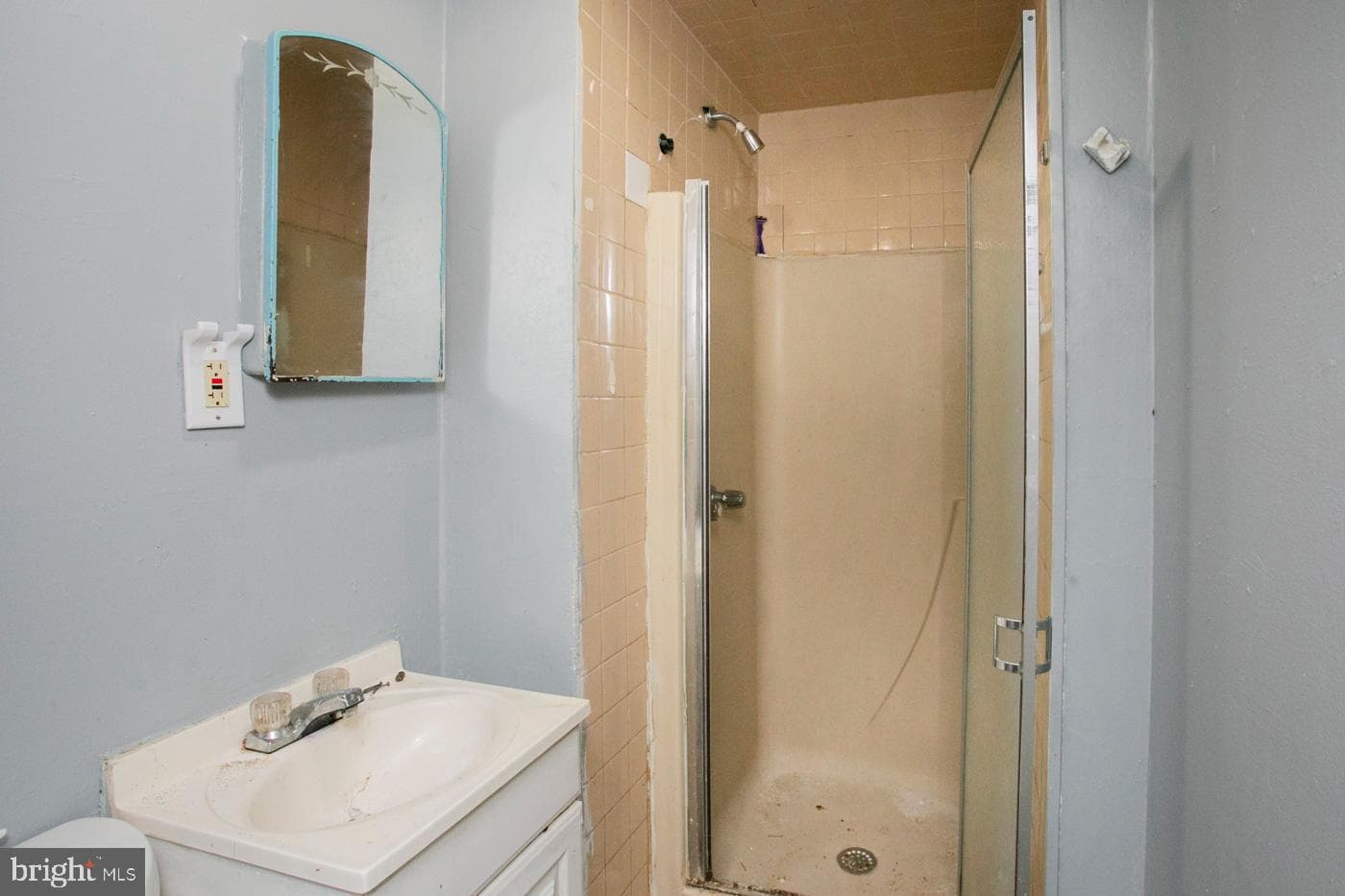 815 George Street photo 8